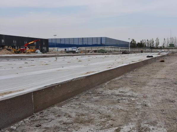 新疆伊犁建設(shè)兵團(tuán)固廢筑路現(xiàn)場